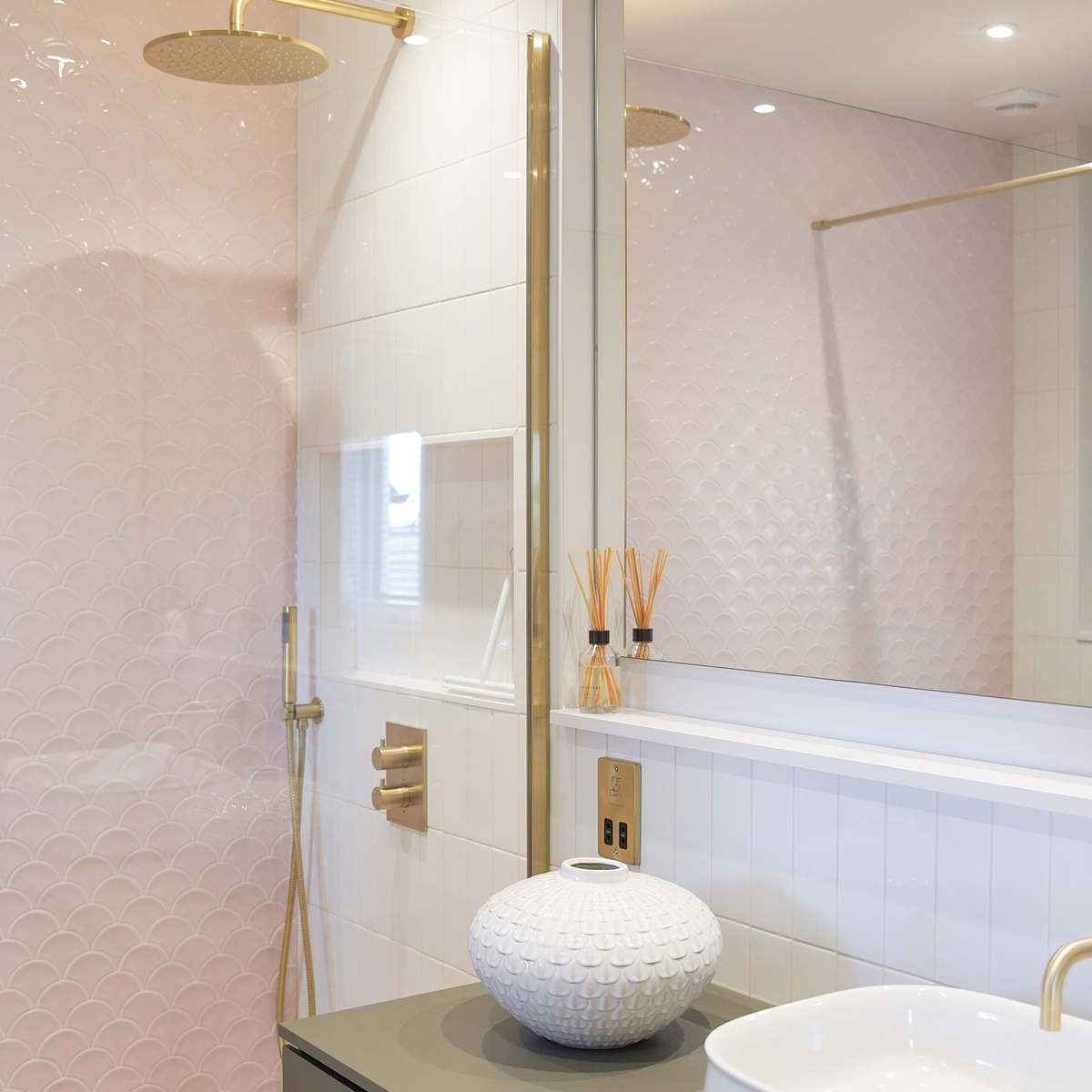 Langtoft bathroom space green bright fun pink gold8