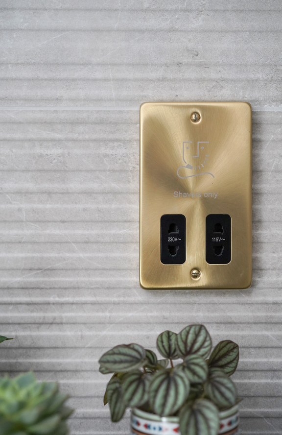 Langtoft bathroom space grey gold minimal19