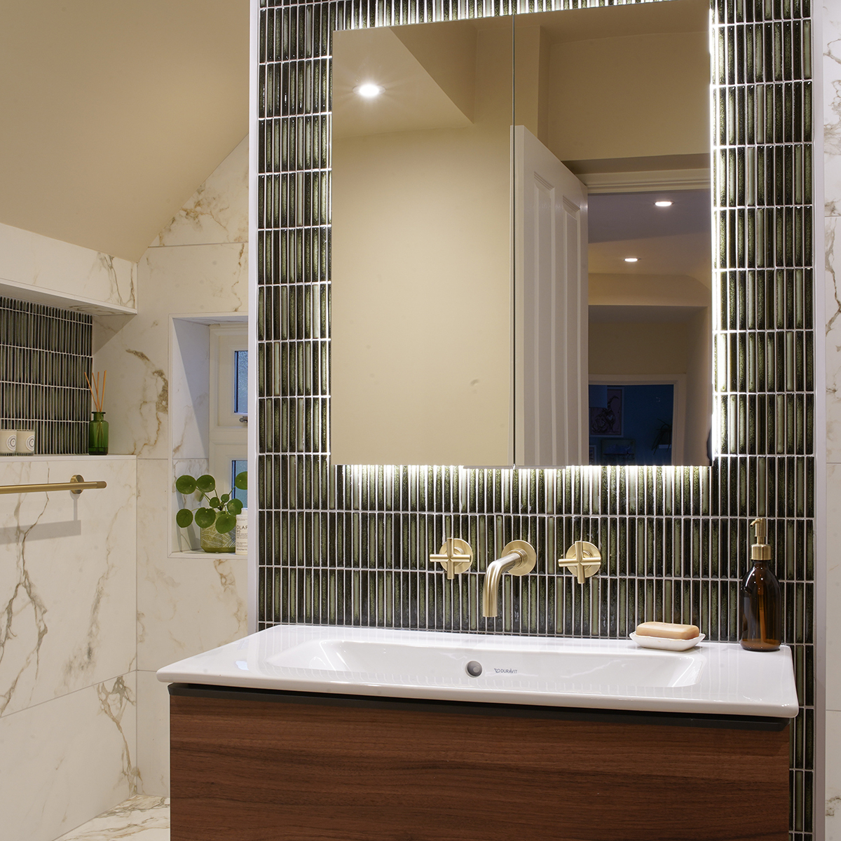 Relaxing bathroom space stamford