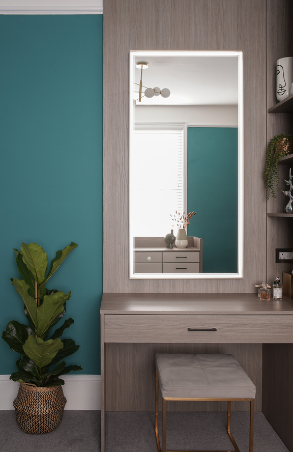 Tranquil dresisng table