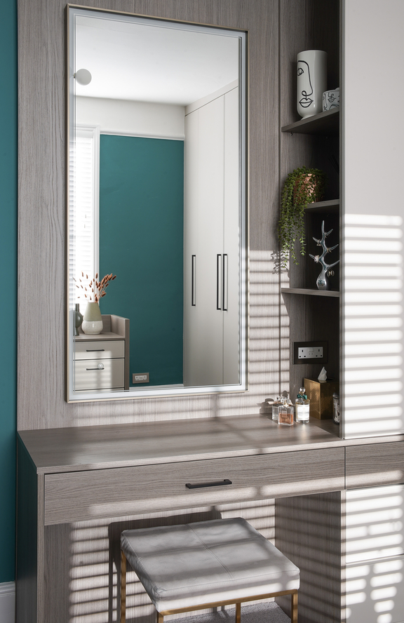 Vanity station bedroom