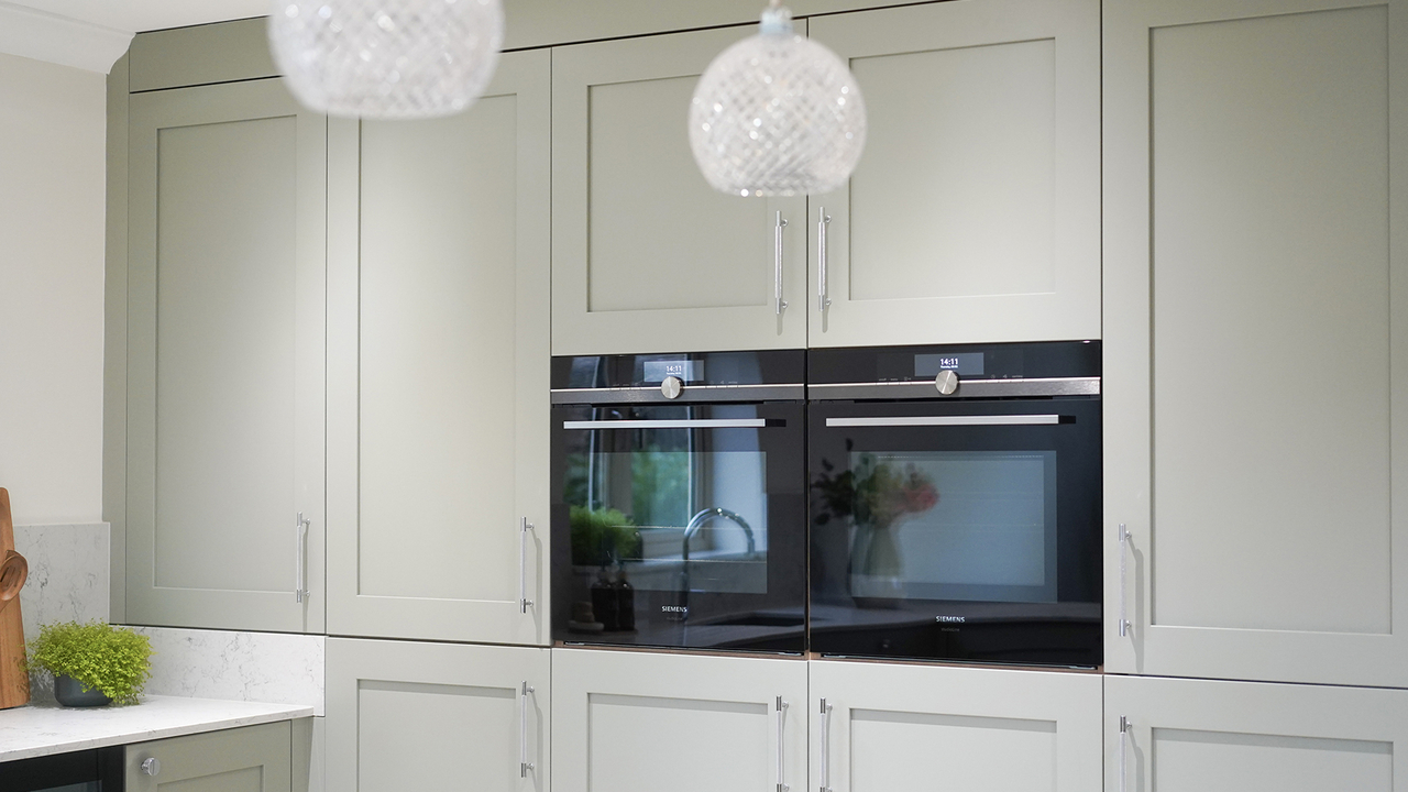 Traditional shaker kitchen design space colsterworth74