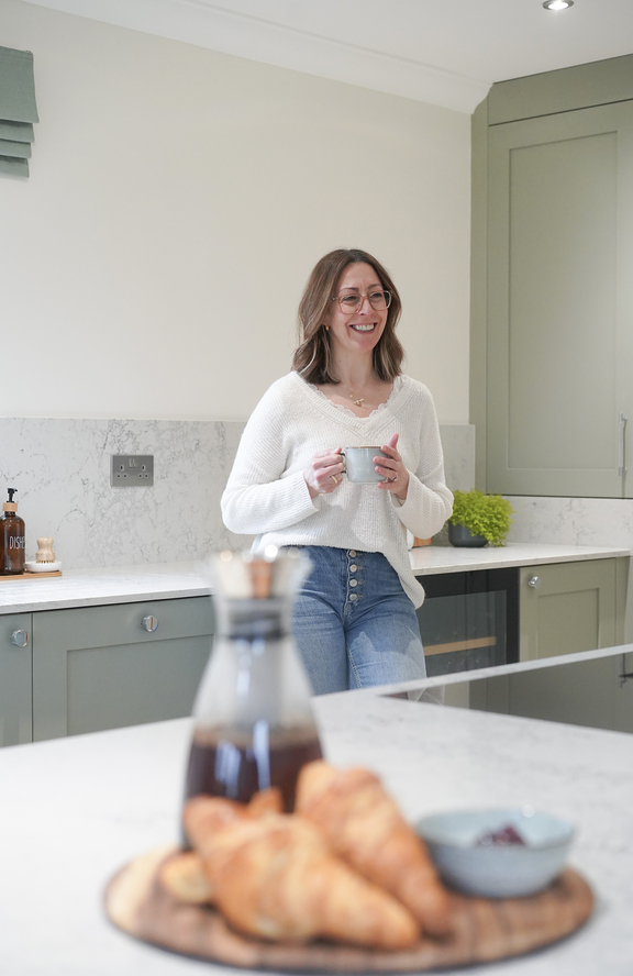 Traditional shaker kitchen design space colsterworth8